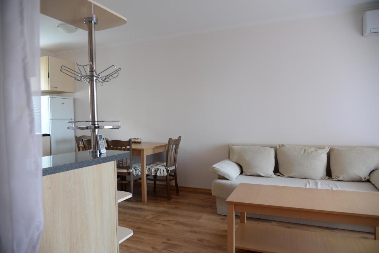 Family Lux Apartment Sveti Vlas Dış mekan fotoğraf